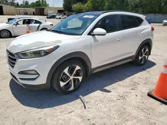 KM8J3CA28JU649175 2018 HYUNDAI TUCSON