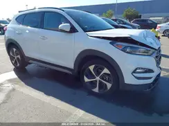 KM8J3CA28JU653288 2018 HYUNDAI TUCSON