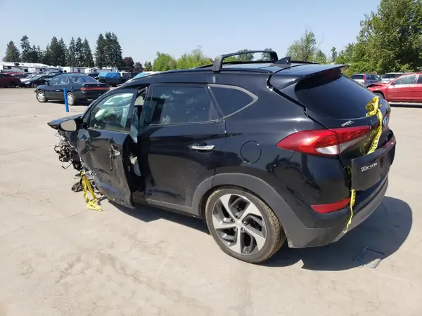 KM8J3CA28JU696738 2018 HYUNDAI TUCSON - Image 2