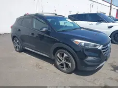KM8J3CA28JU716017 2018 HYUNDAI TUCSON