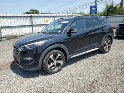 KM8J3CA28JU729379 2018 HYUNDAI TUCSON
