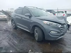 KM8J3CA28JU762009 2018 HYUNDAI TUCSON