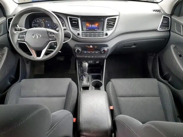 KM8J3CA29GU024017 2016 HYUNDAI TUCSON - Image 8