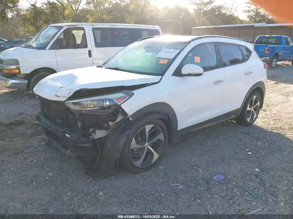 KM8J3CA29GU024115 2016 HYUNDAI TUCSON - Image 2