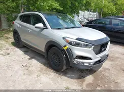 KM8J3CA29GU031145 2016 HYUNDAI TUCSON