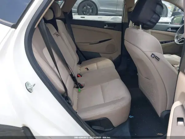 KM8J3CA29GU039987 2016 HYUNDAI TUCSON - Image 8
