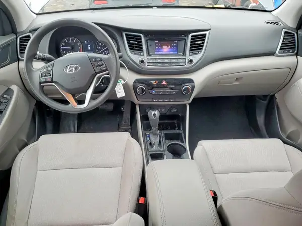 KM8J3CA29GU045014 2016 HYUNDAI TUCSON - Image 8