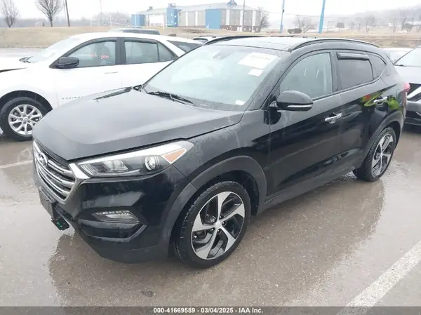 KM8J3CA29GU049127 2016 HYUNDAI TUCSON - Image 2