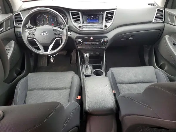 KM8J3CA29GU055882 2016 HYUNDAI TUCSON - Image 8