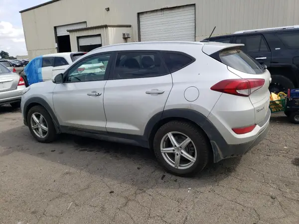 KM8J3CA29GU074979 2016 HYUNDAI TUCSON - Image 2