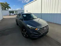 KM8J3CA29GU093788 2016 HYUNDAI TUCSON
