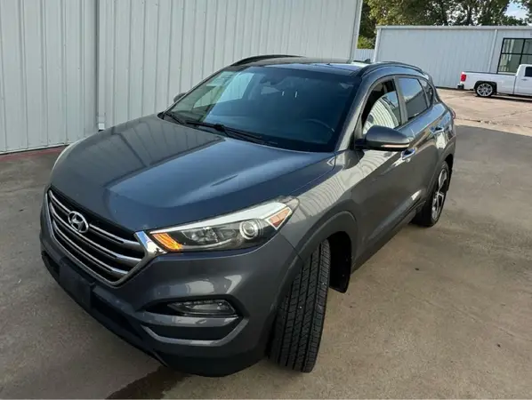 KM8J3CA29GU093788 2016 HYUNDAI TUCSON - Image 2