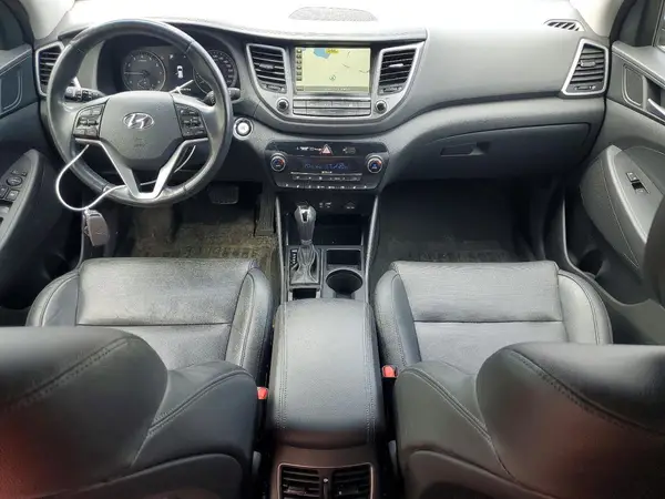 KM8J3CA29GU104708 2016 HYUNDAI TUCSON - Image 8