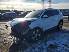 KM8J3CA29GU104899 2016 HYUNDAI TUCSON
