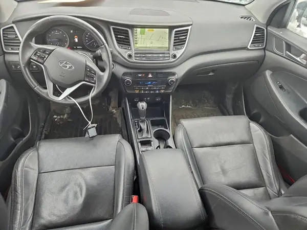 KM8J3CA29GU107642 2016 HYUNDAI TUCSON - Image 8