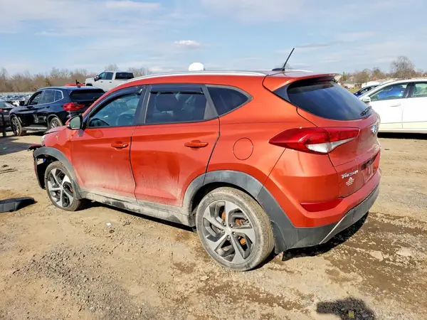 KM8J3CA29GU112372 2016 HYUNDAI TUCSON - Image 2