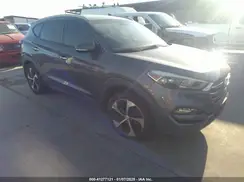 KM8J3CA29GU123453 2016 HYUNDAI TUCSON