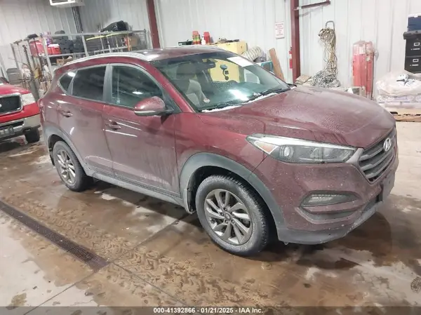 KM8J3CA29GU123954 2016 HYUNDAI TUCSON - Image 1