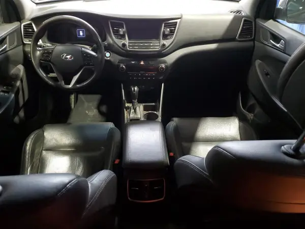 KM8J3CA29GU158171 2016 HYUNDAI TUCSON - Image 8