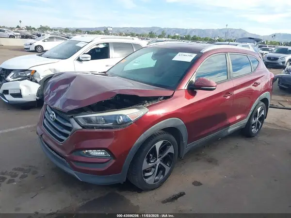 KM8J3CA29GU158915 2016 HYUNDAI TUCSON - Image 2