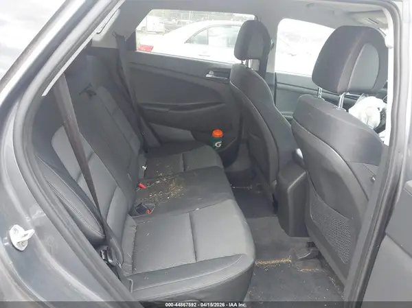 KM8J3CA29GU159546 2016 HYUNDAI TUCSON - Image 8