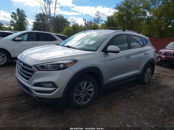 KM8J3CA29GU160938 2016 HYUNDAI TUCSON - Image 2