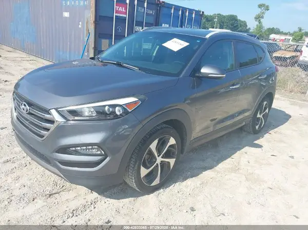 KM8J3CA29GU180431 2016 HYUNDAI TUCSON - Image 2