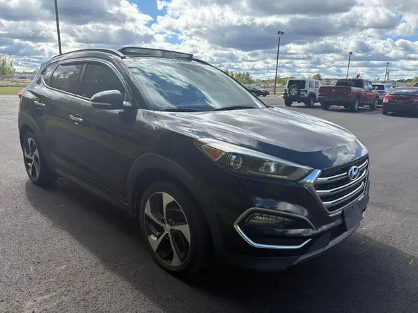 KM8J3CA29GU189369 2016 HYUNDAI TUCSON - Image 1