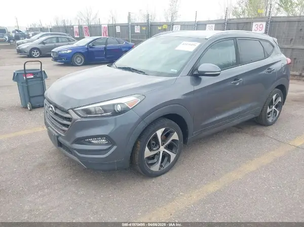 KM8J3CA29GU218417 2016 HYUNDAI TUCSON - Image 2