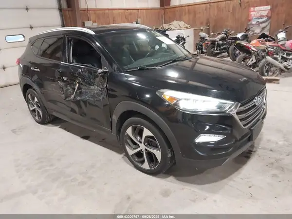KM8J3CA29GU233614 2016 HYUNDAI TUCSON - Image 1