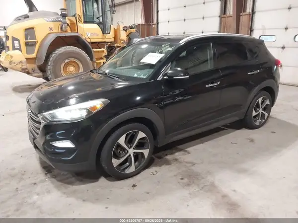 KM8J3CA29GU233614 2016 HYUNDAI TUCSON - Image 2
