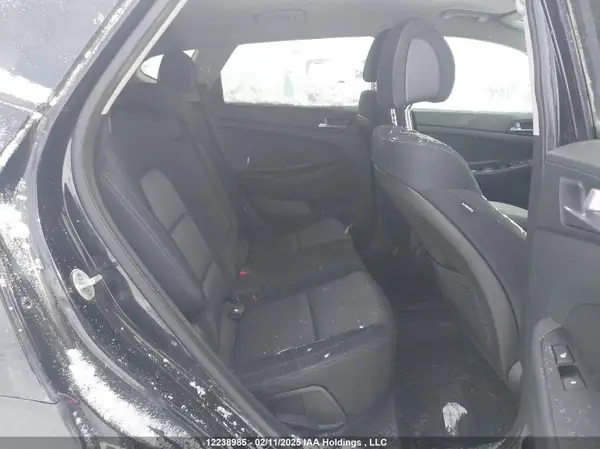 KM8J3CA29GU246881 2016 HYUNDAI TUCSON - Image 8