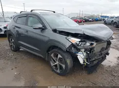 KM8J3CA29HU269742 2017 HYUNDAI TUCSON
