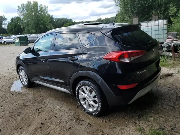 KM8J3CA29HU278182 2017 HYUNDAI TUCSON - Image 2