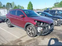 KM8J3CA29HU307924 2017 HYUNDAI TUCSON