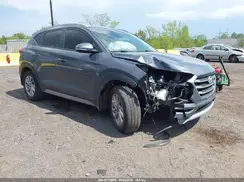 KM8J3CA29HU310760 2017 HYUNDAI TUCSON