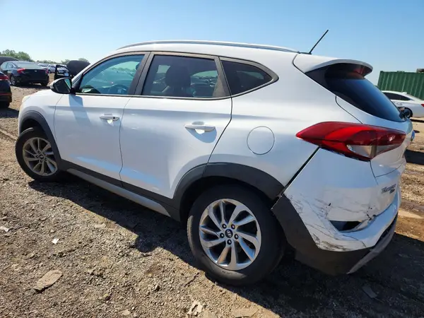 KM8J3CA29HU315554 2017 HYUNDAI TUCSON - Image 2