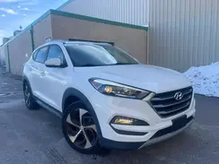 KM8J3CA29HU330426 2017 HYUNDAI TUCSON