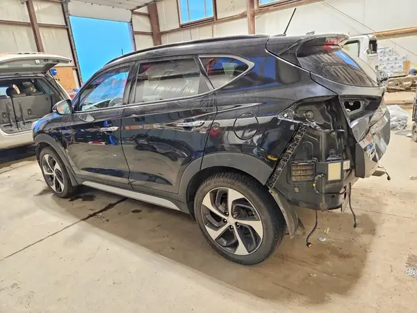 KM8J3CA29HU337408 2017 HYUNDAI TUCSON - Image 2
