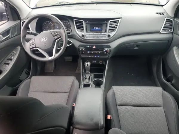 KM8J3CA29HU341197 2017 HYUNDAI TUCSON - Image 8