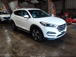 KM8J3CA29HU352829 2017 HYUNDAI TUCSON
