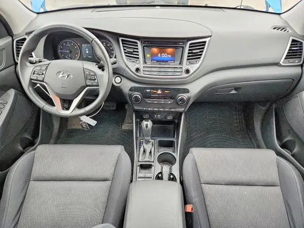 KM8J3CA29HU355214 2017 HYUNDAI TUCSON - Image 8
