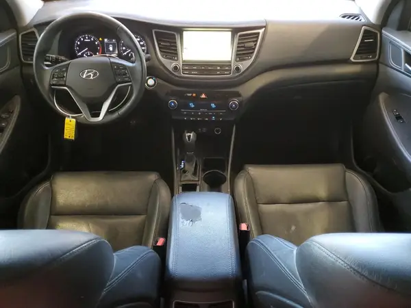 KM8J3CA29HU364608 2017 HYUNDAI TUCSON - Image 8