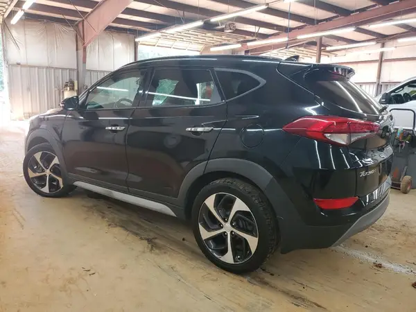 KM8J3CA29HU370635 2017 HYUNDAI TUCSON - Image 2