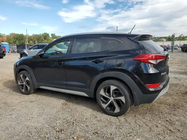 KM8J3CA29HU379304 2017 HYUNDAI TUCSON - Image 2