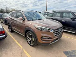 KM8J3CA29HU389766 2017 HYUNDAI TUCSON