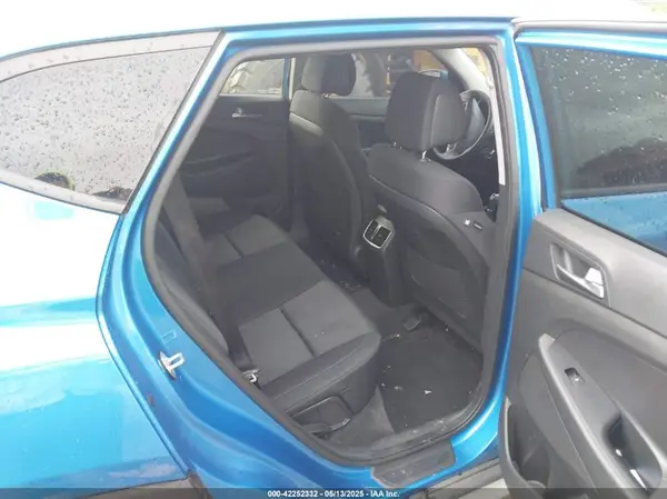 KM8J3CA29HU399830 2017 HYUNDAI TUCSON - Image 8