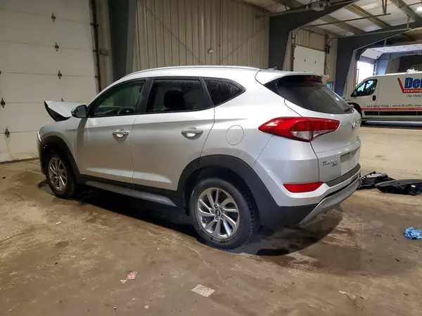KM8J3CA29HU442031 2017 HYUNDAI TUCSON - Image 2