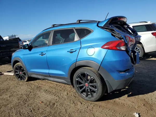 KM8J3CA29HU460027 2017 HYUNDAI TUCSON - Image 2