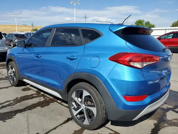 KM8J3CA29HU463171 2017 HYUNDAI TUCSON - Image 2